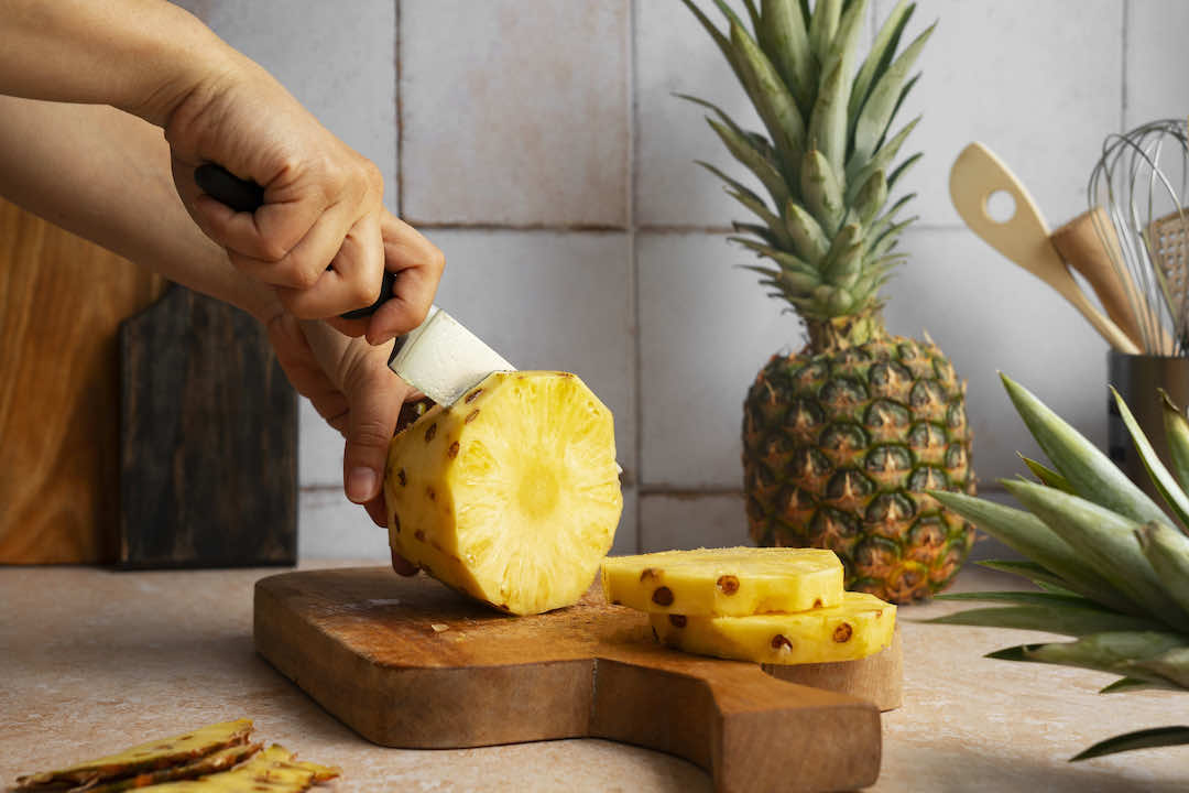Bromelain İçeren Takviye Edici Gıda